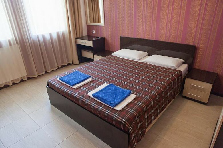 Reskator Hotel