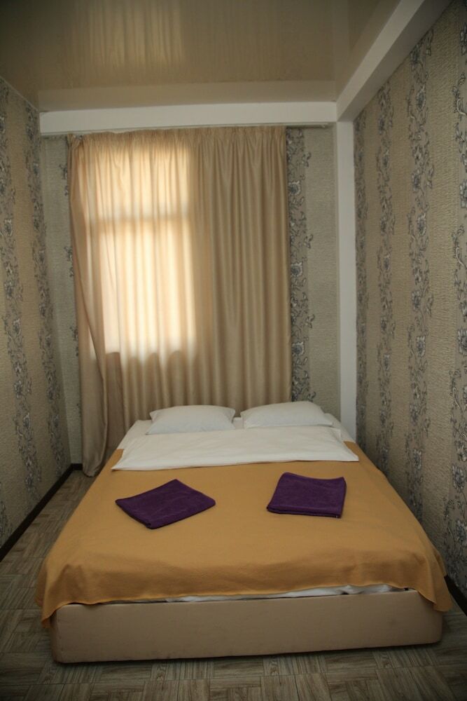 Reskator Hotel