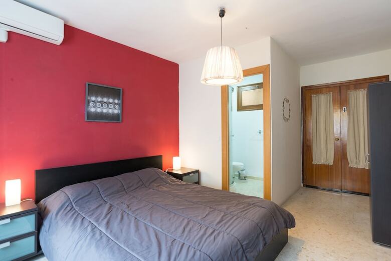 Hotel Rafaela Guest House