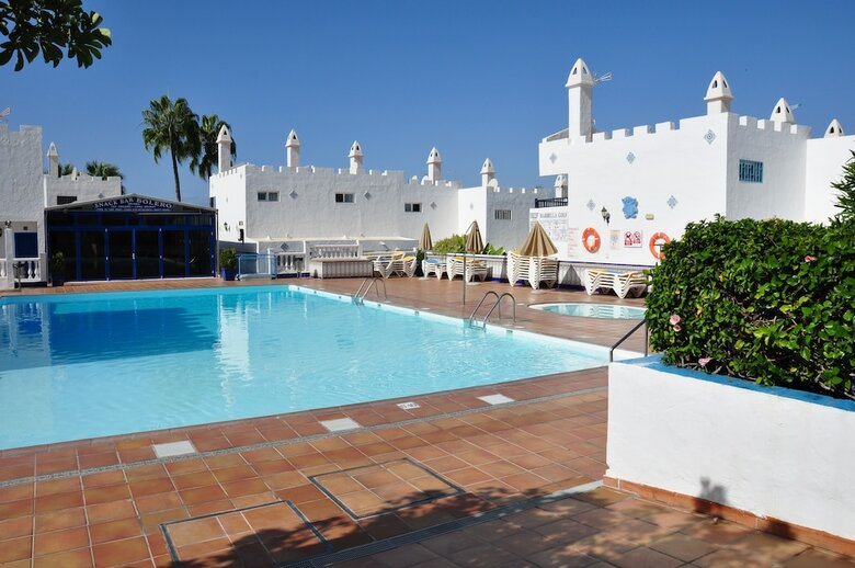 Apartamentos Mari House