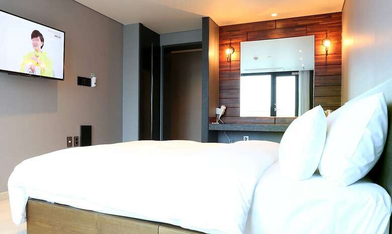 Suntree Hotel