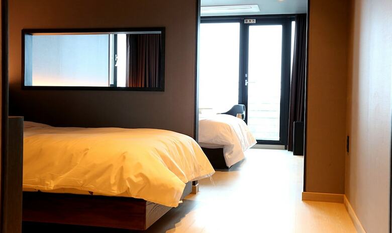 Suntree Hotel