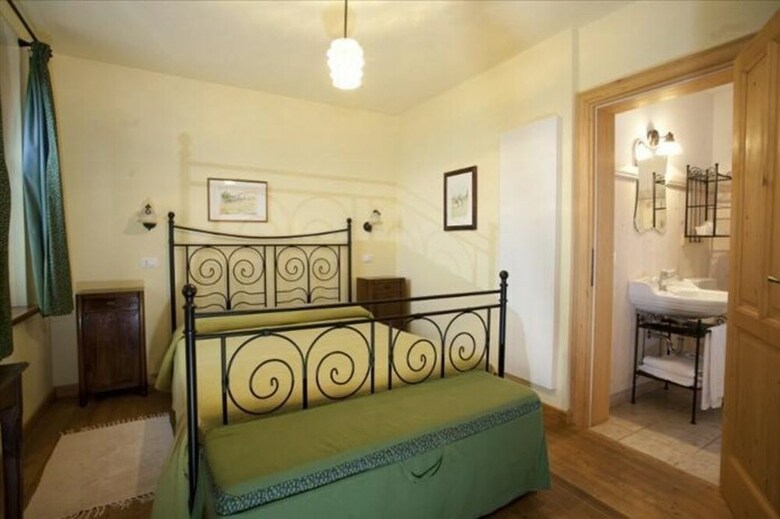 Agroturismo Casa Rossa Ai Colli