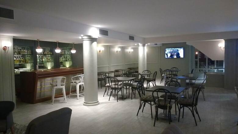 Hotel Country Plaza
