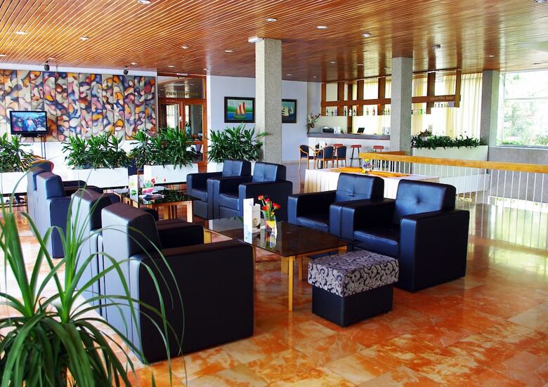 Bluesun Hotel Maestral