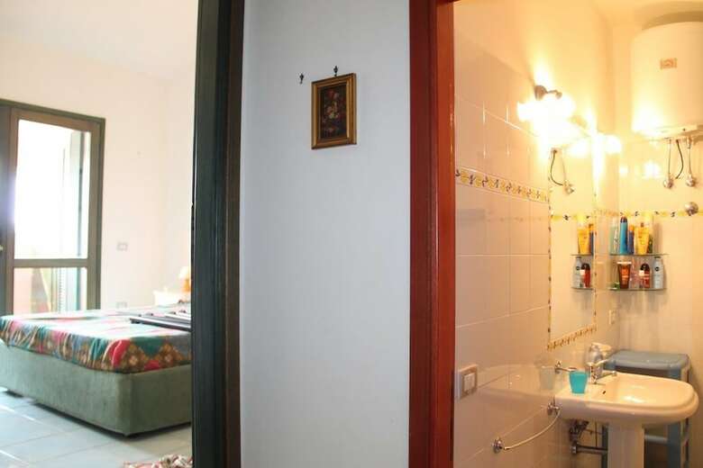 Feng Shui Pool House 28