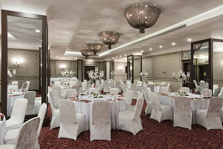 Hotel Holiday Inn Istanbul Sisli