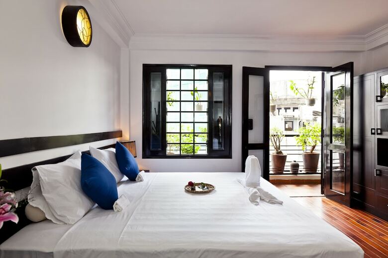 Cinnamon Hotel Saigon