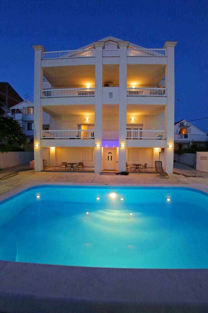Hotel Villa Triana