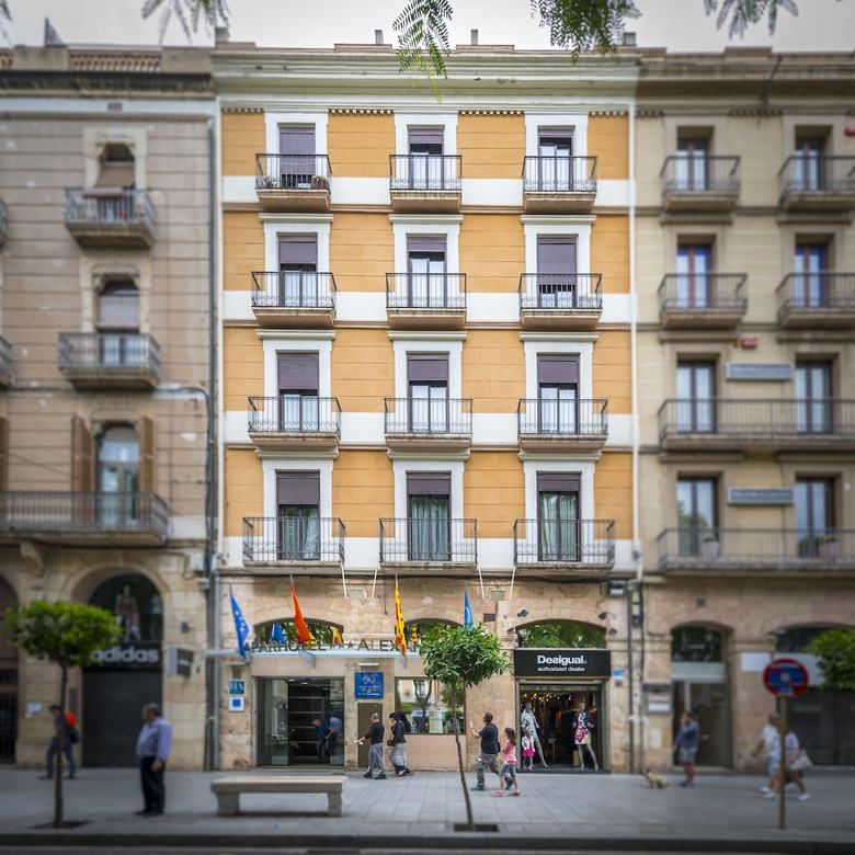 Alexandra Aparthotel