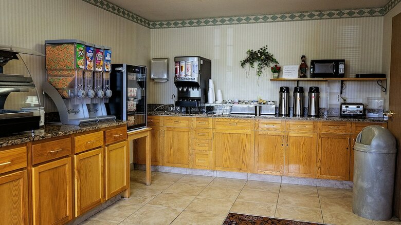 Hotel Fairbridge Inn Express