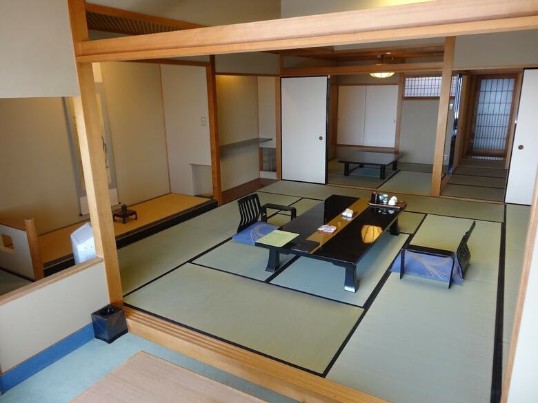 Tokiwa Hotel