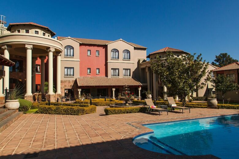 Forever Hotel At Centurion