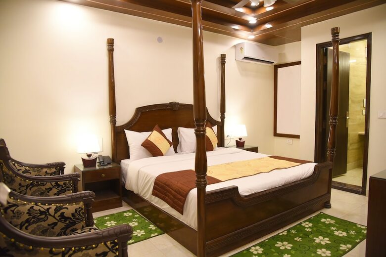 Hostal Atlanta At New Delhi Train Station