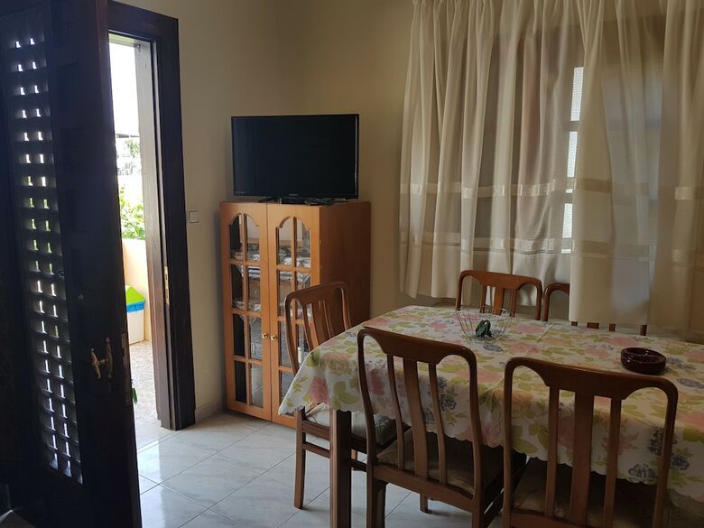 Apartamentos Vangel House
