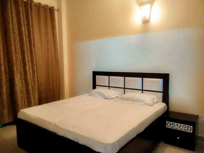 Hostal The Desire Hostel