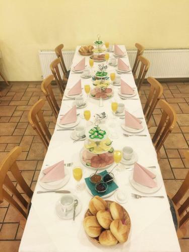 Hostal Pension Lindenhof