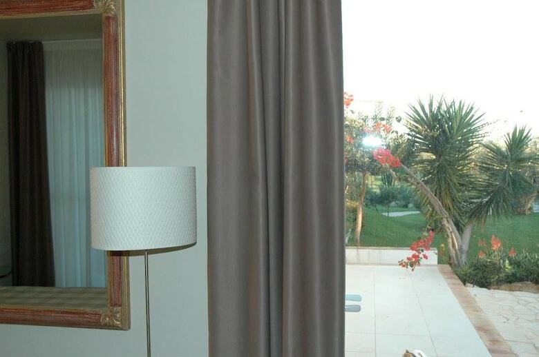 Hotel Alimede Ecodimora