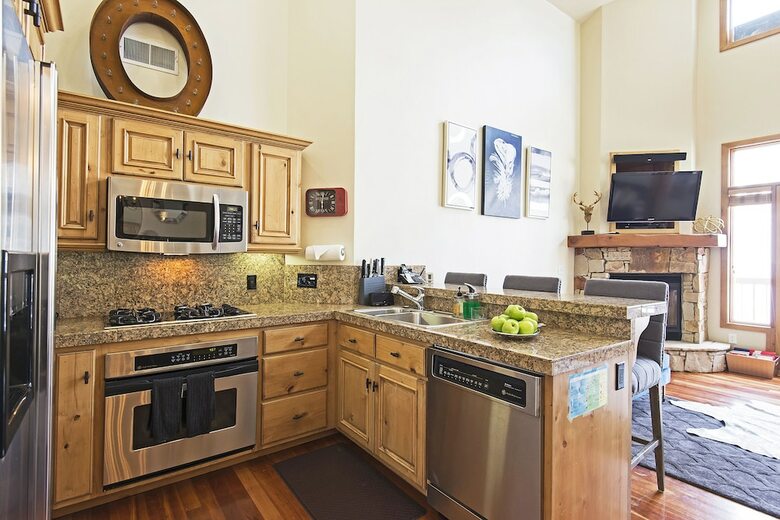 Lift Lodge Condo
