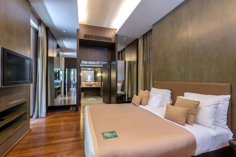 Hotel The Sea Koh Samui Beachfront Resort & Spa