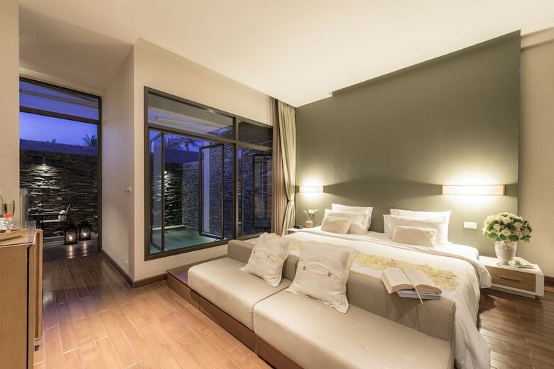 Hotel The Sea Koh Samui Beachfront Resort & Spa