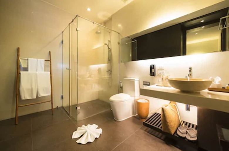 Hotel The Sea Koh Samui Beachfront Resort & Spa