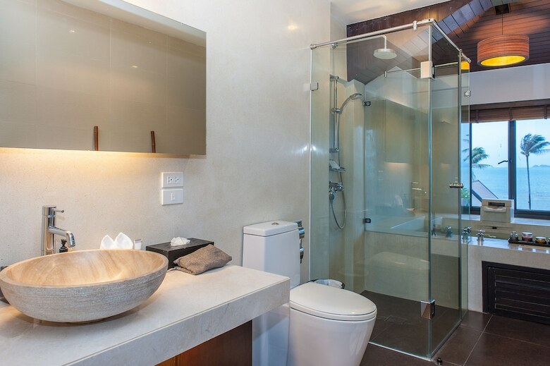 Hotel The Sea Koh Samui Beachfront Resort & Spa
