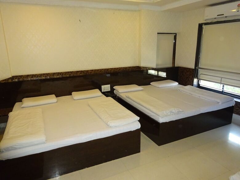 Hotel Shri Hari Prem