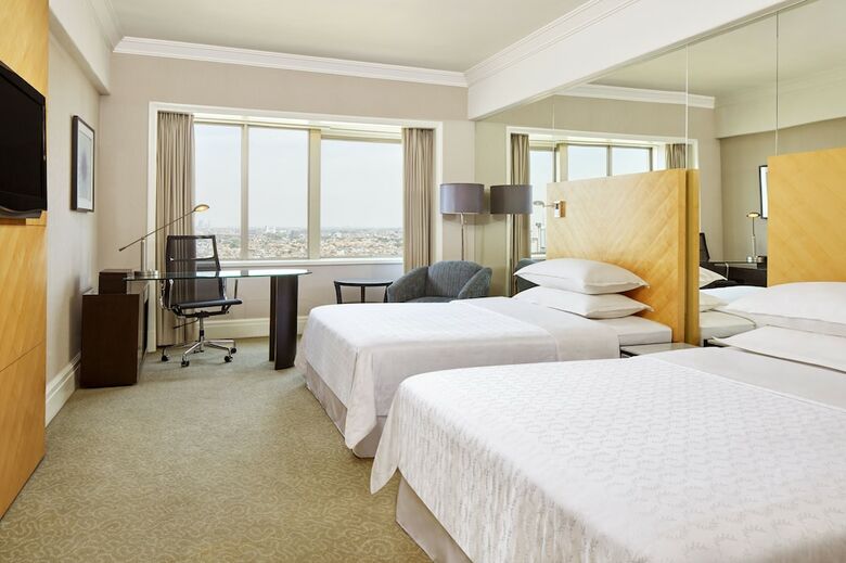 Sheraton Surabaya Hotel And Towers