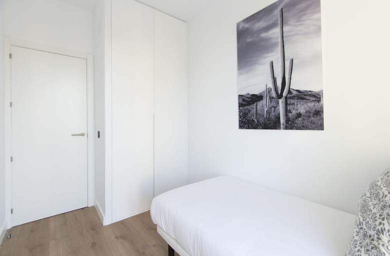 Apartamentos Dobo Homes Juan Bravo
