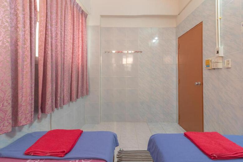 Hotel New Central Guesthouse