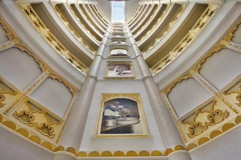 Al Safir Hotel