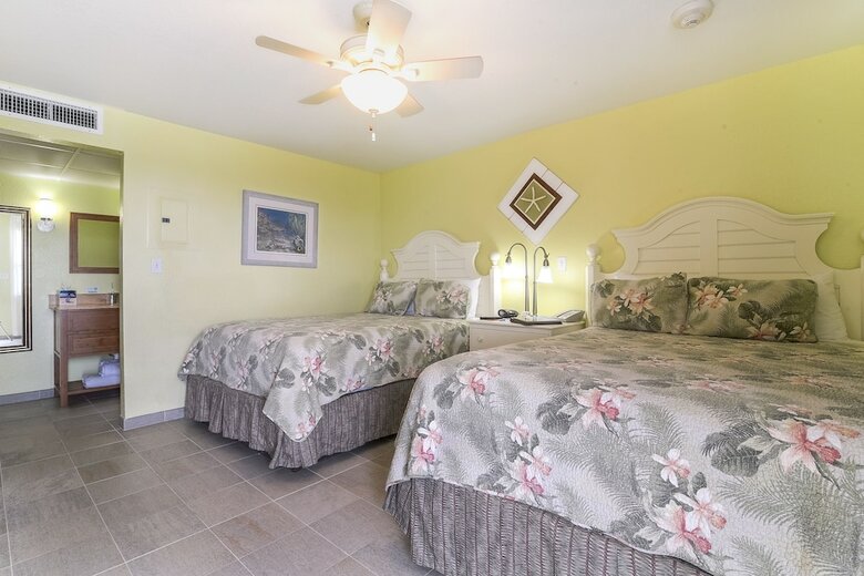 Glunz Ocean Beach Hotel & Resort