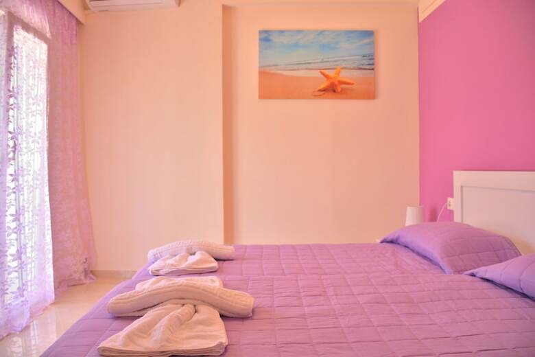 Apartamentos Evagelia Suites Red