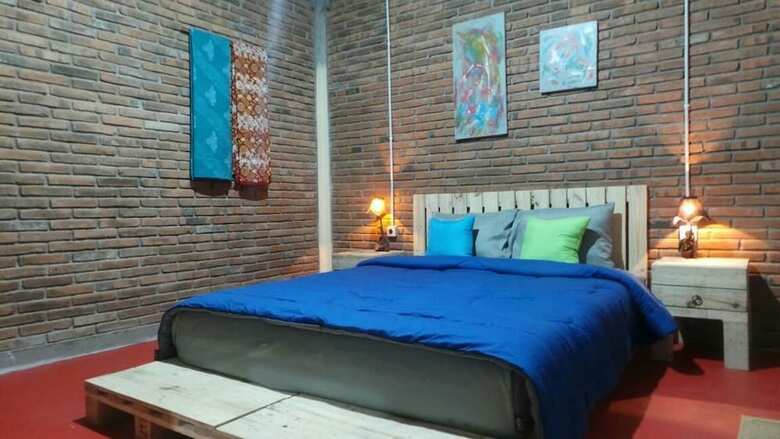 Hotel Omah Kulon Cabins And Pool