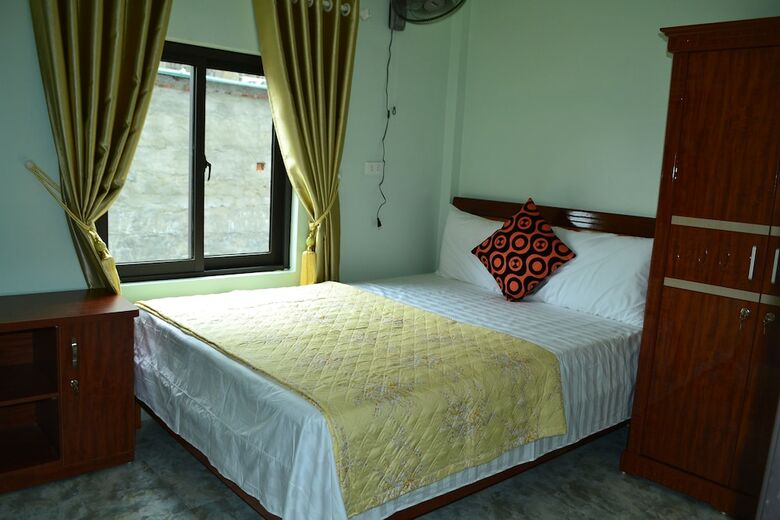 Hostal Mango Hostel