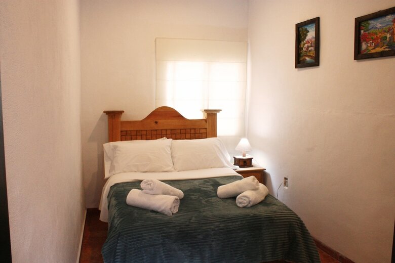 Casa Azuela & Valencia