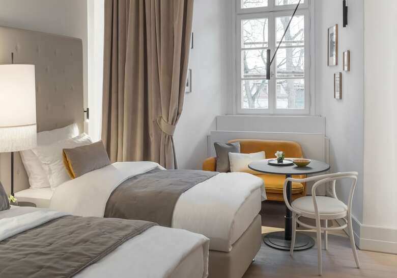 Hotel Chateau Clara Futura