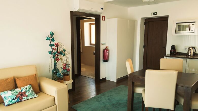 Hotel Pousadela Village