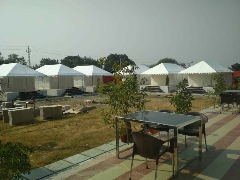 Hotel Dreams Resort Udaipur