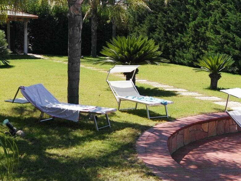 Hotel Villa Emy
