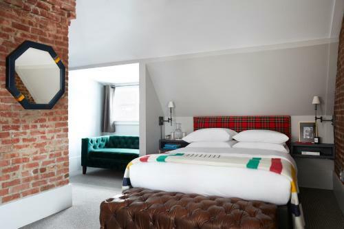 Hotel The George