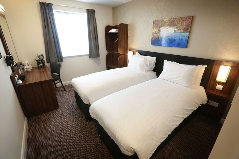 Hotel Tulip Queen By Marston's Inn