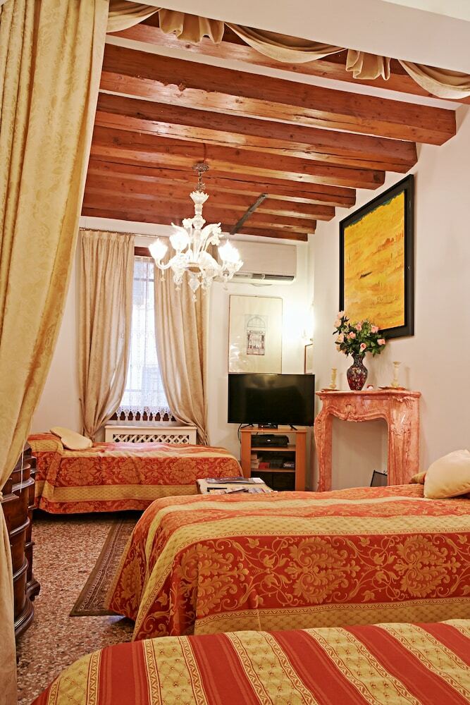 Apartamento San Luca Flats