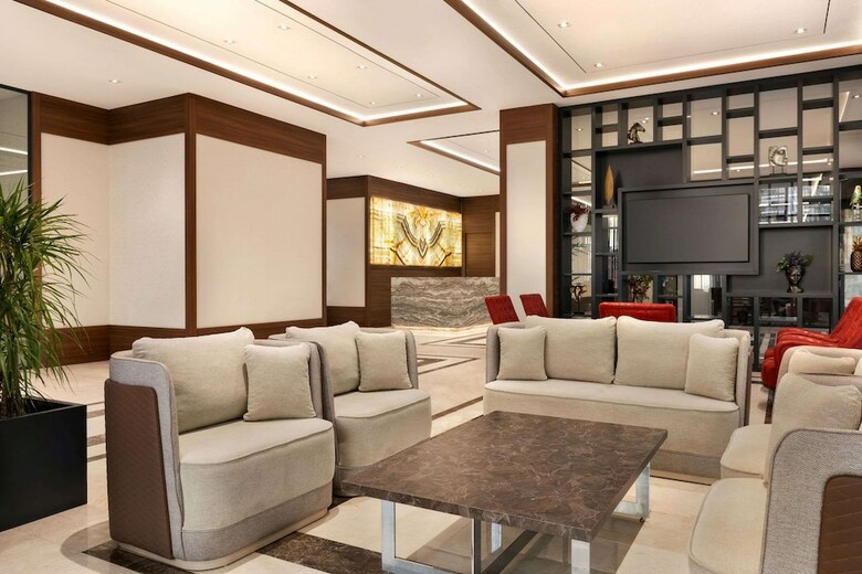 Hotel Ramada By Wyndham Beylikduzu