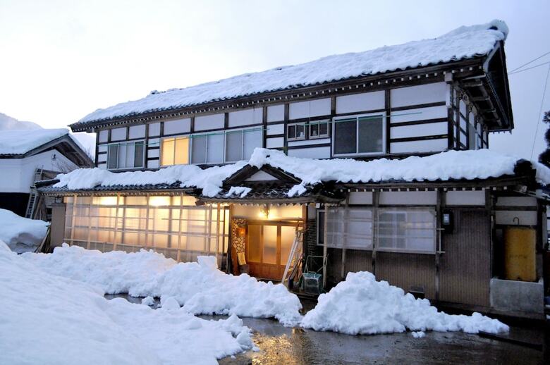 Hostal Takazuri-kita - Hostel