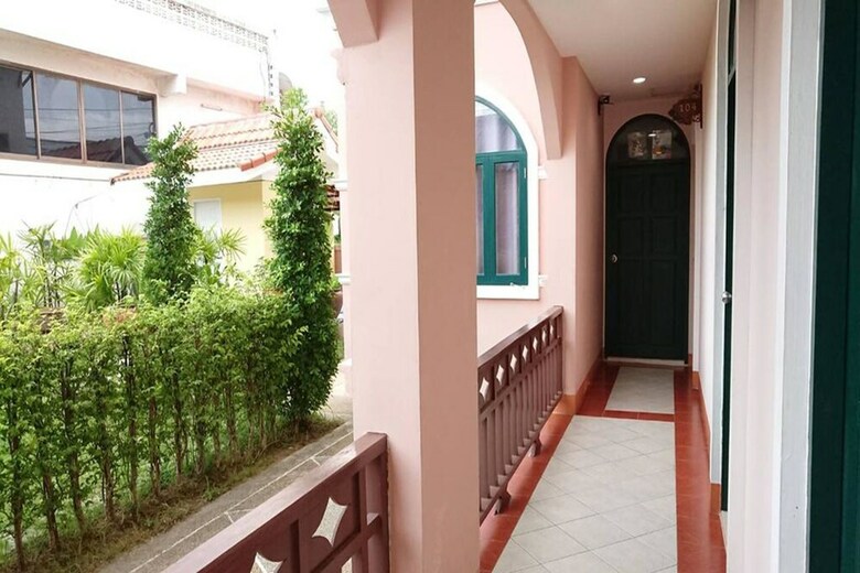 Hotel Baan Orasa 88