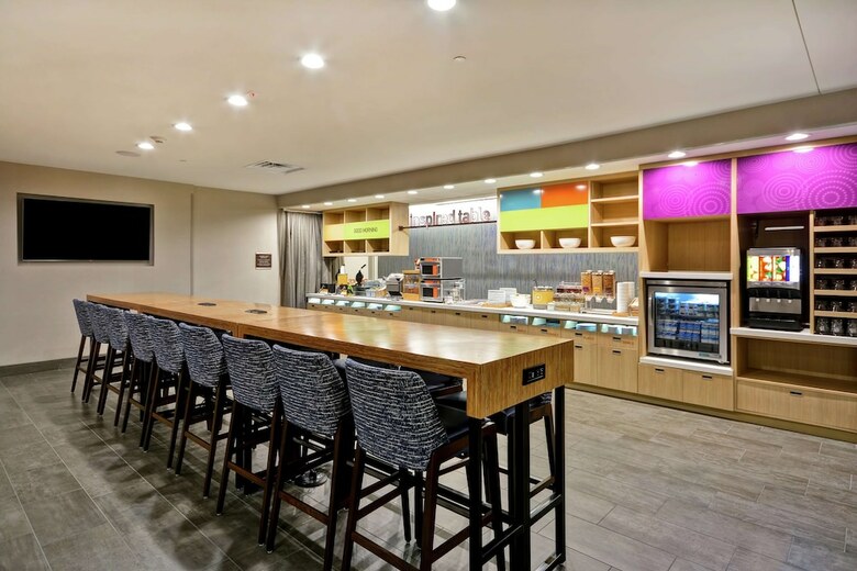 Hotel Home2 Suites By Hilton Plano Legacy West