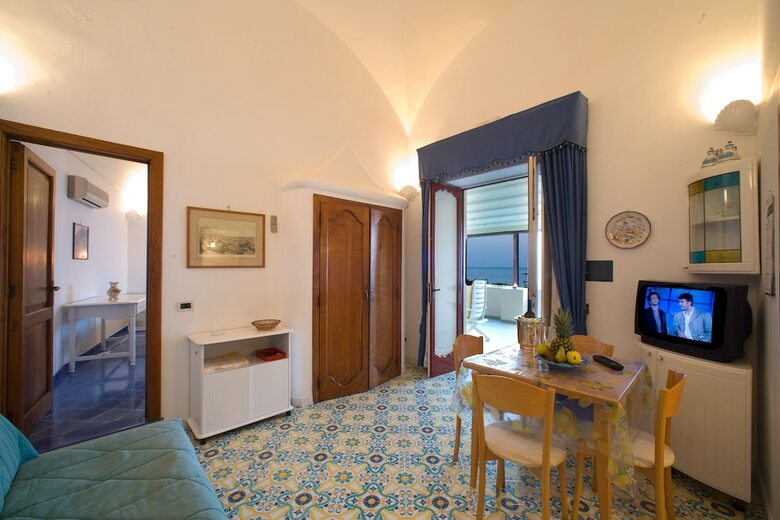 La Caravella Positano Beach, Residence