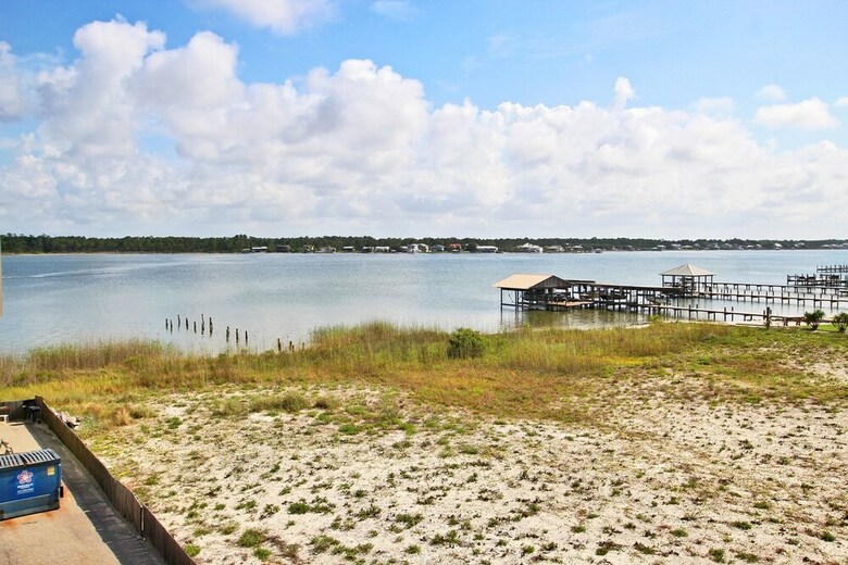 Summerhouse West 207b - Two Bedroom Condo